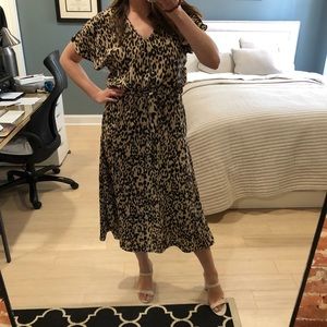 Midi Length Leopard Animal Print Brown Camel Tie Waist v-neck Dress S